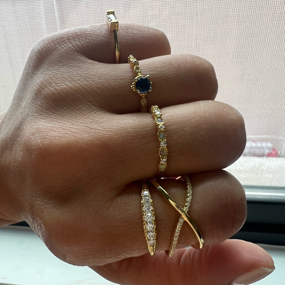 14KGF Gold Multi Connected Ring